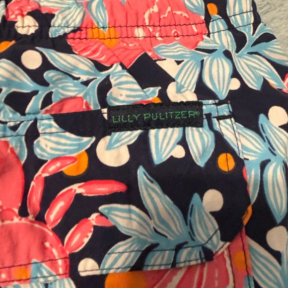 Lilly Pulitzer Men’s Sealife Swim Trunks - Picture 5 of 5